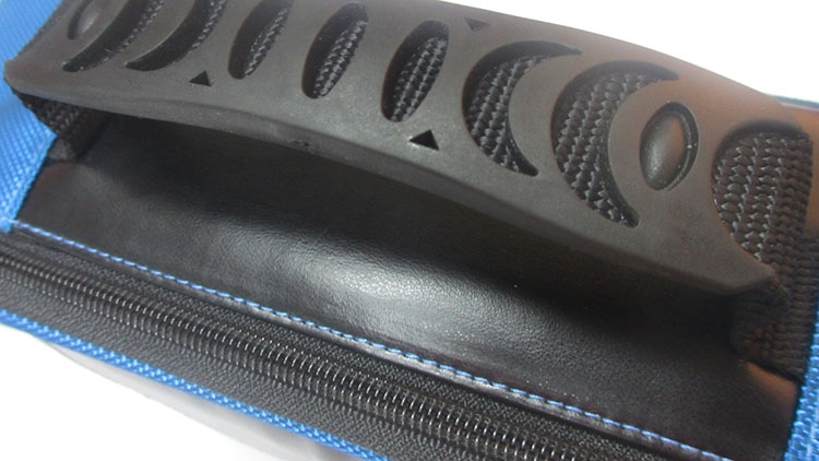 藍(lán)色帆布汽車工具包把手高清圖